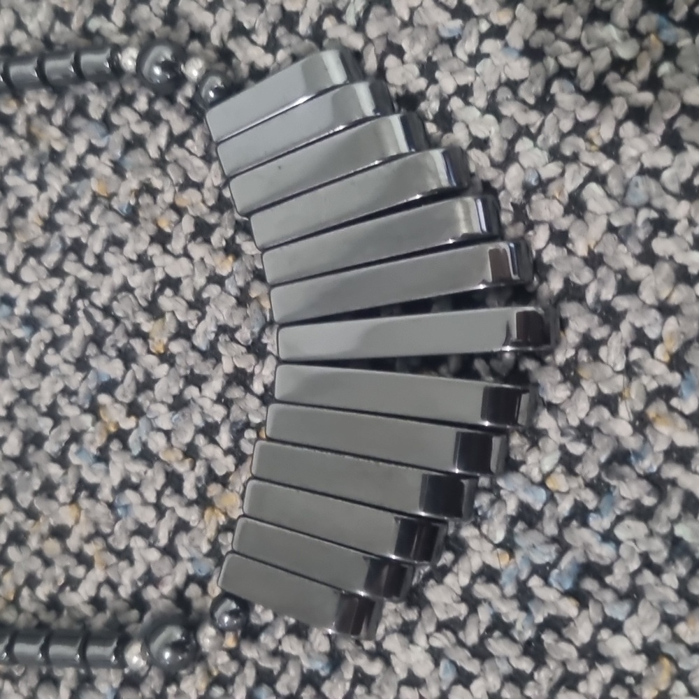 Hematite Necklace - Picture 4 of 8